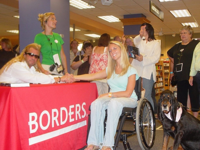 Gabe and Izzy meet Dog the Bounty Hunter Gabe and Izzy meet Dog the Bounty Hunter